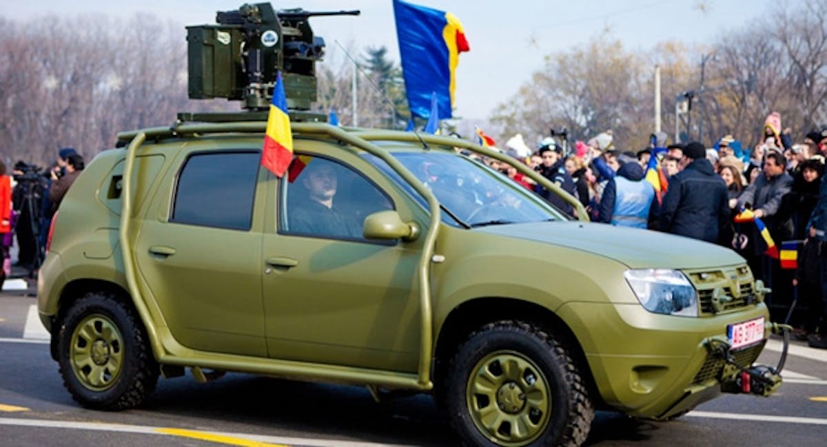 Dacia-Duster-Army-2