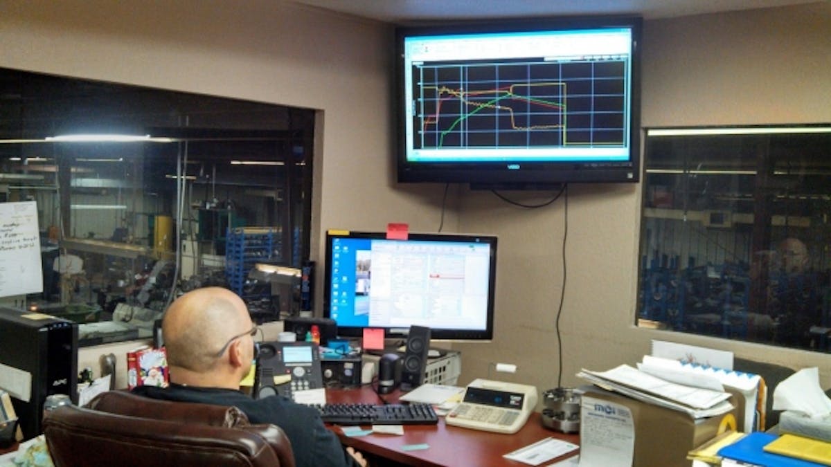 Marty can interface with his customers no matter where they are in the world. On the large screen, Marty is viewing the customer's Racepak data, and on the small screen is the blueprint of the customer's converter. This is how he helps to dial in each combination.