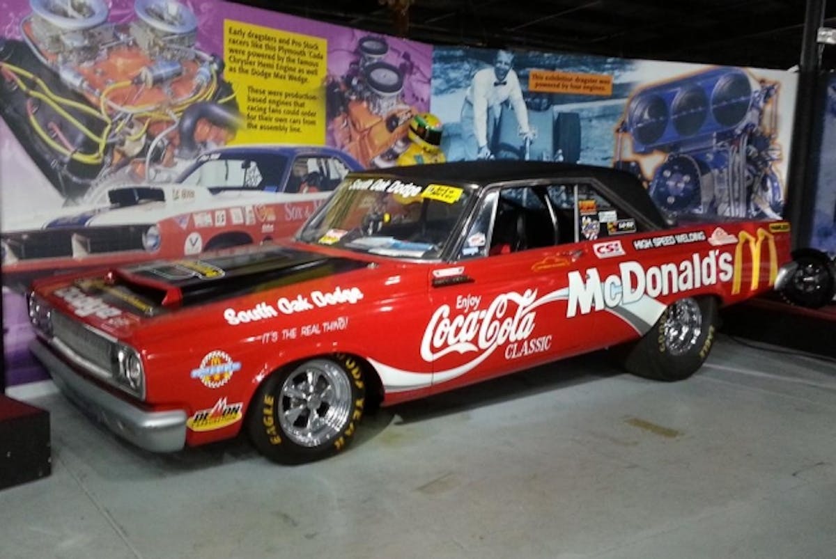 162824_Front_3-4_Web