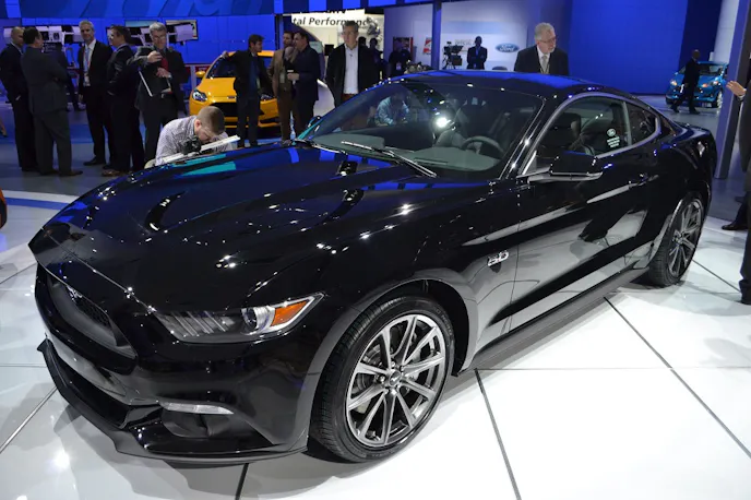2015-mustang-6