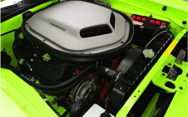 my_classic_garage_cuda_2