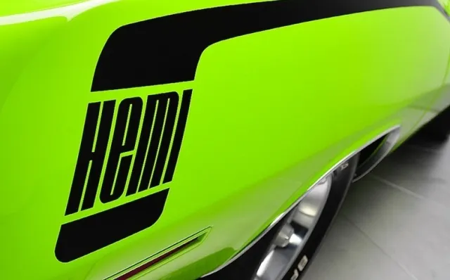 my_classic_garage_cuda_4