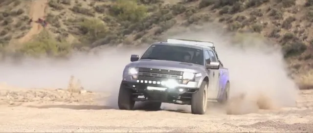 Ford Shelby Raptor off road
