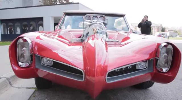 Coming at you, the Monkeemobile's nose is unmistakable.