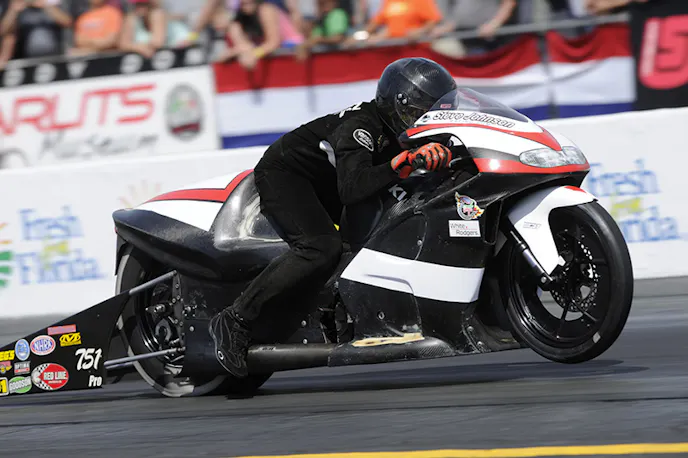 034-SteveJohnsonSunAction-GF1