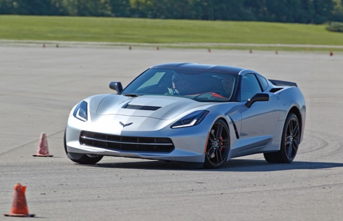 2014-Chevrolet-Corvette-124-medium