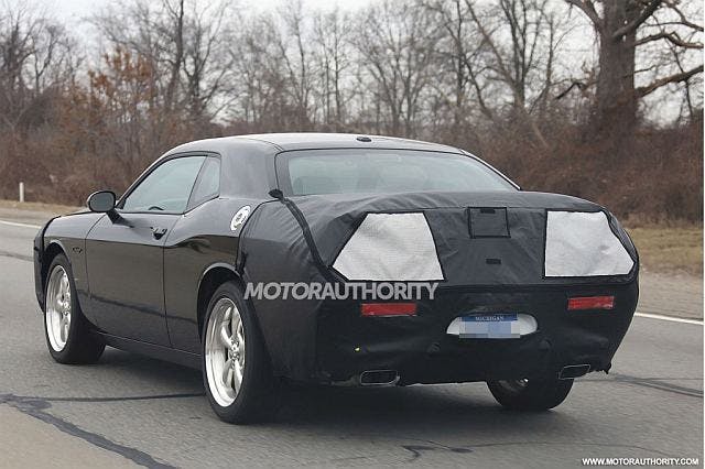 2015 Dodge Challenger Spy Photos