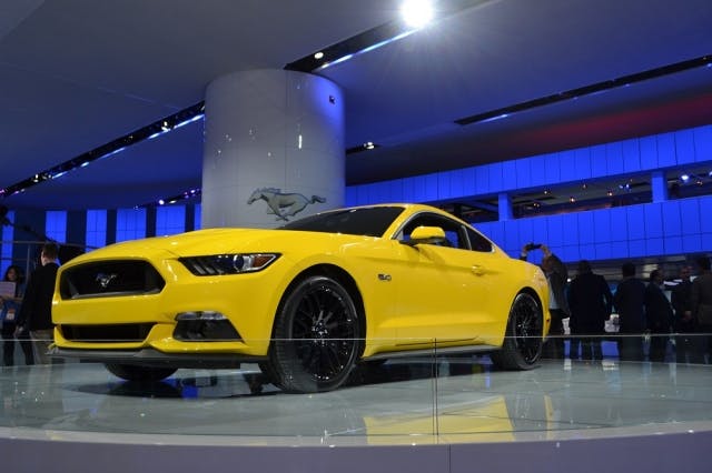 2015-mustang-2