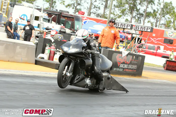 Ricky’s son Matt Smith has a new bike for 2014 and is running well already with a 6.85 at 195 MPH today.