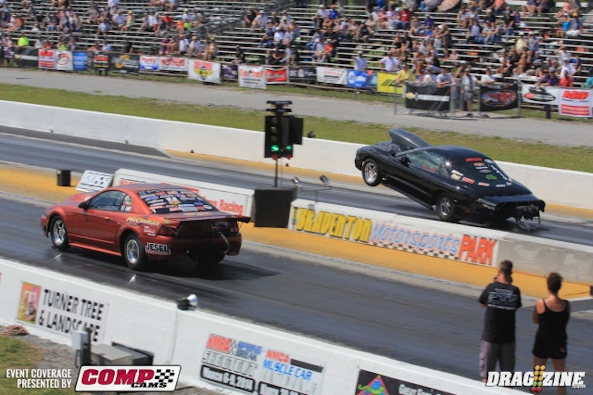Phil Hines was also waiting on parts this mornign and they came in time for him to make the round. He was paired with Phil "Corndog" Smith who headed straight for the sky at the hit. Hines went on to a 7.32 at 191 landing fourth on the ladder after two sessions.