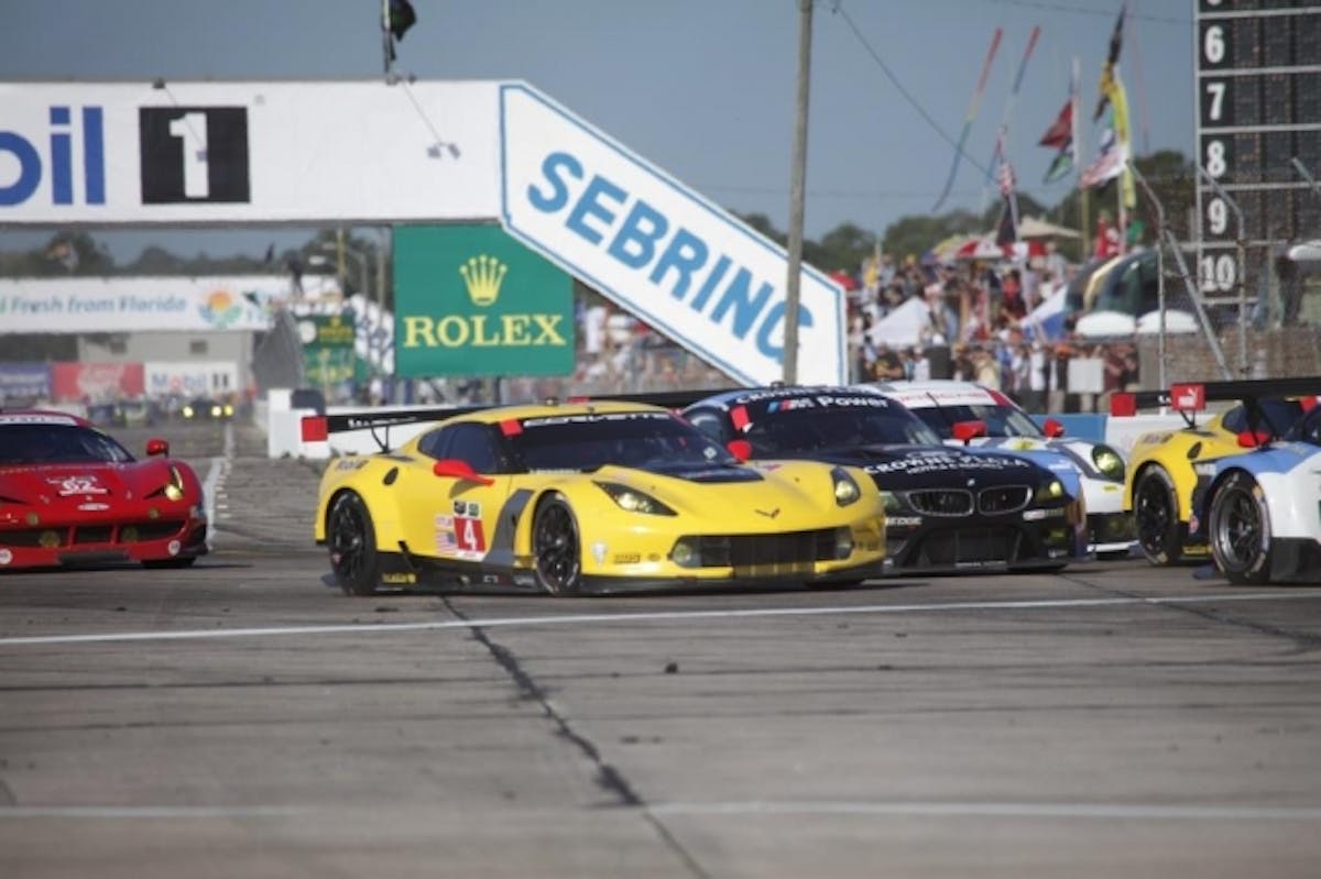 Olly Gavin around the outside of Turn 1 Lap 1