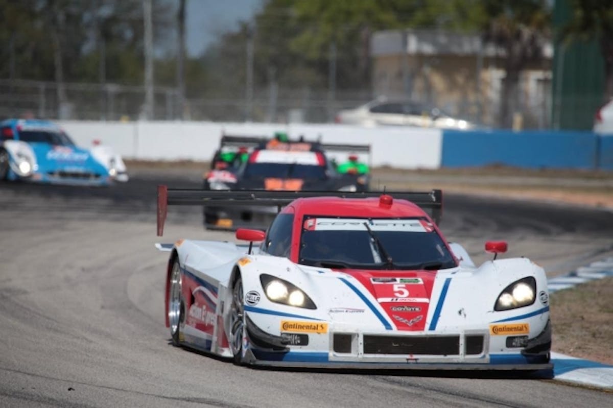 #5 Action Express Corvette DP leading the race