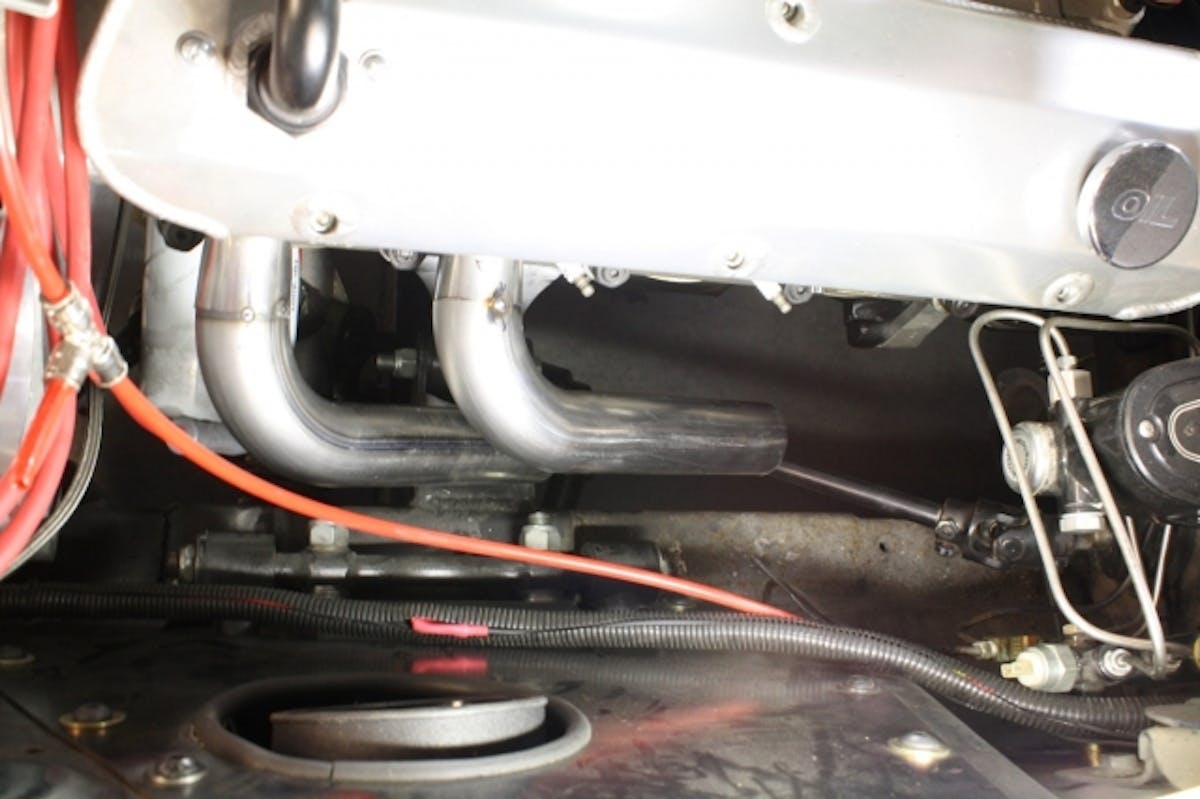 During the mockup and construction process, Lindfors used anywhere between eight to ten inches of 1 3/4-inch tubing before transitioning into the 1 7/8-inch tubing.