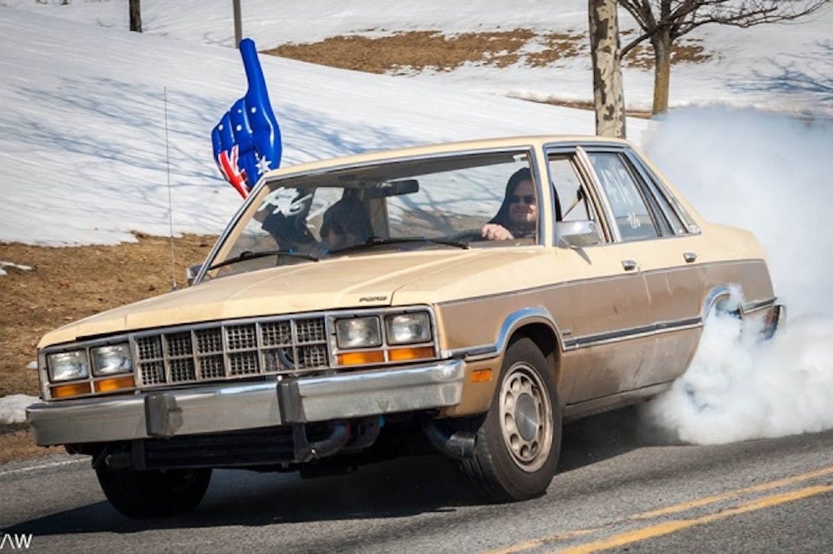 1011283_552455351541239_566119735_n