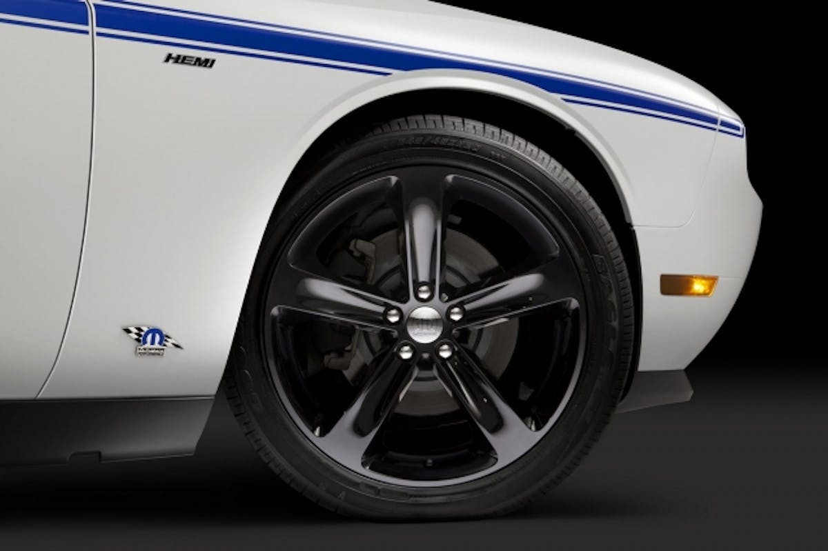 New Mopar ’14 Challenger model revealed: only 100 serialized c