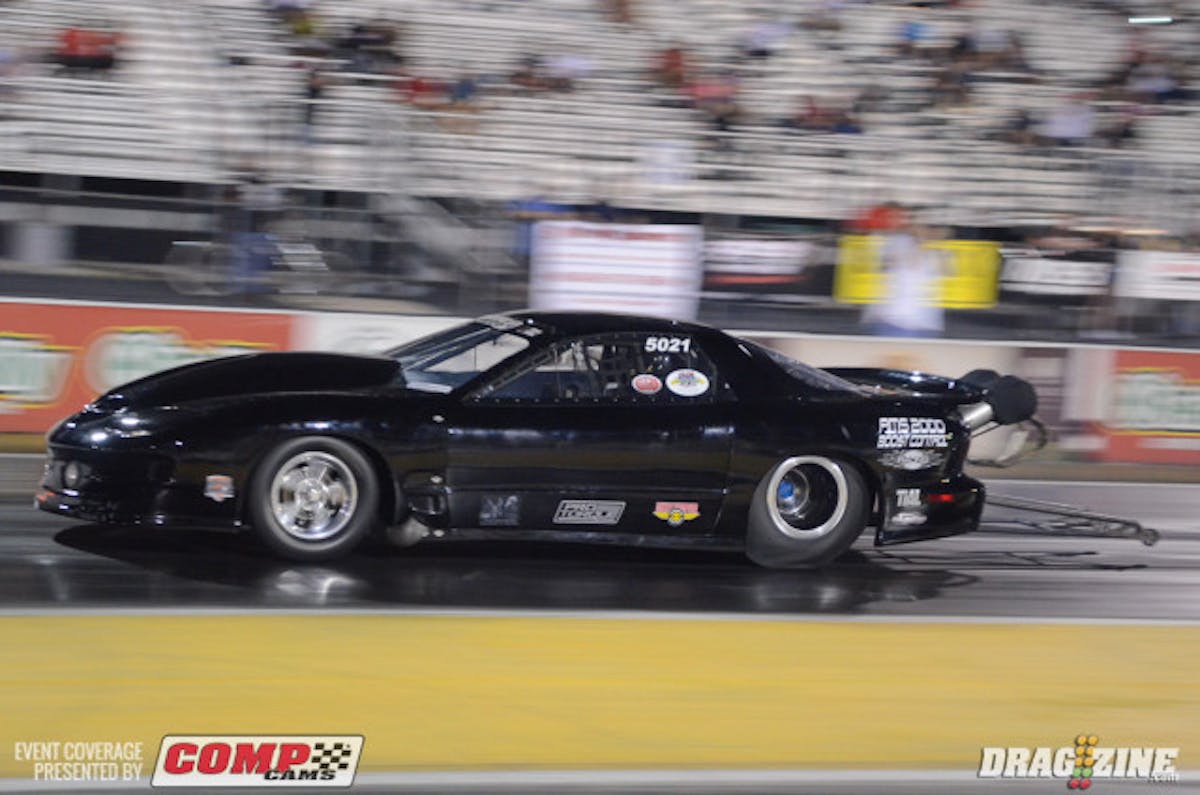 Outlaw 10.5 polesitter Mike Kimmis from Lebanon, Mo. stepped up in tonight's fourth session of qualifying, going 4.23 at 186.28 MPH to distance himself from Jim Brown, who sits second with his 4.35 from earlier this evening.