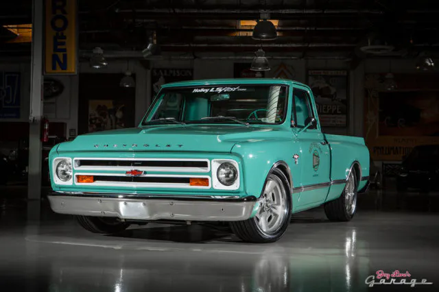 She may look like just a well-kept classic, but thanks to Holley Performance Products, this truck boasts modern performance and reliability!