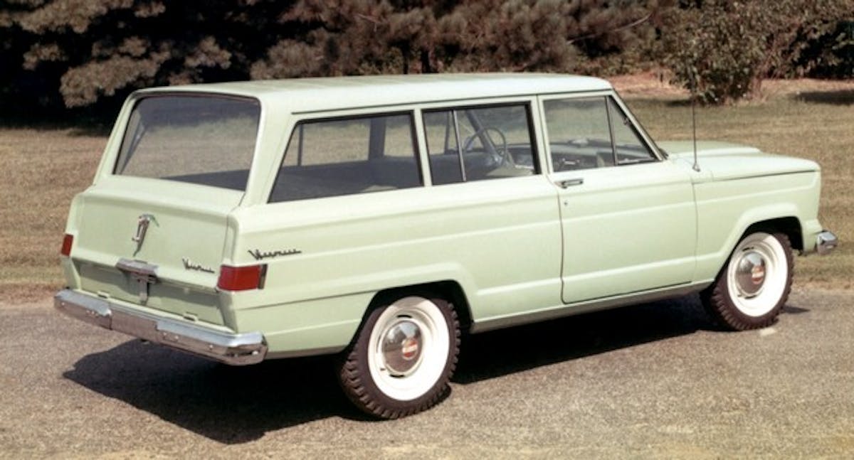 Jp-Wagoneer-rear-rt