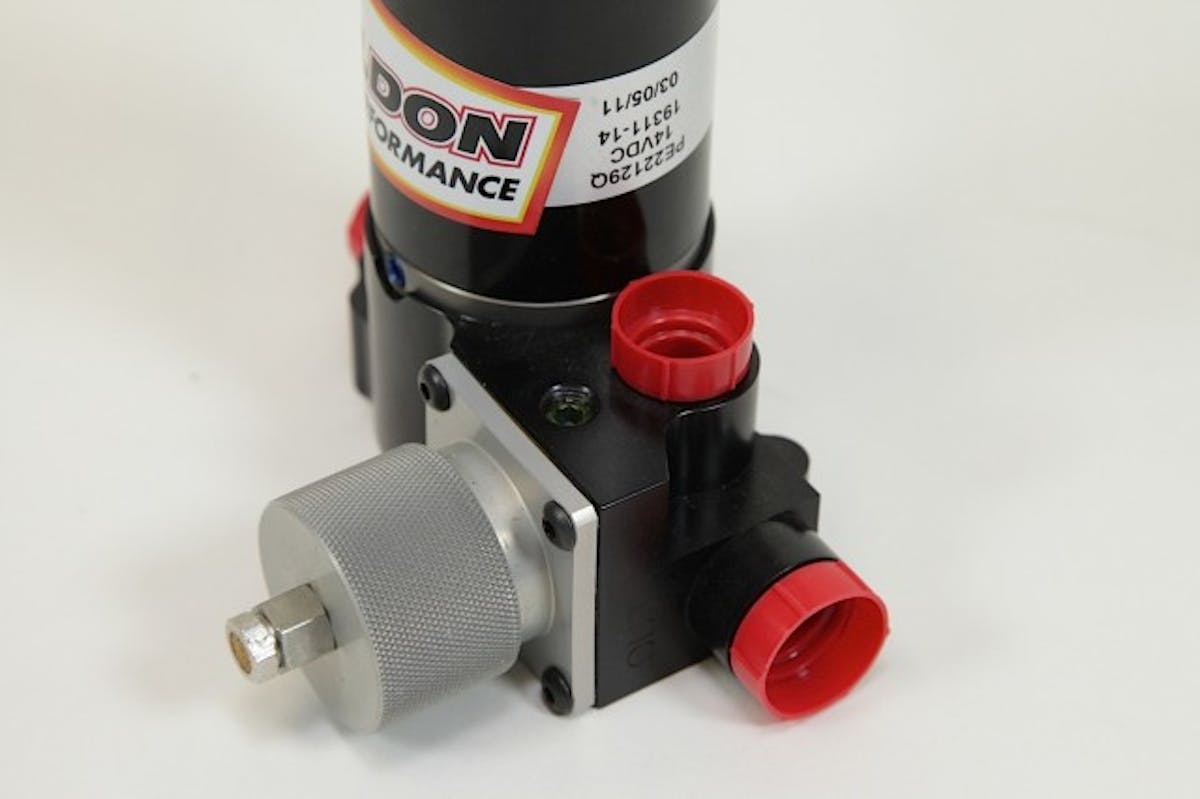 The Sportsman’s knurled knob makes pressure adjustments easy without the need for tools.