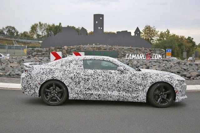 4J6_4454-3573323516-O