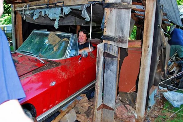 1965 Corvette shed stephen