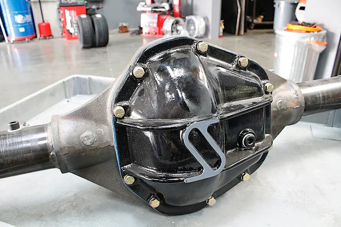 Strange Engineering includes their S-Trac, a Dana 60 35-spline torsion style differential.