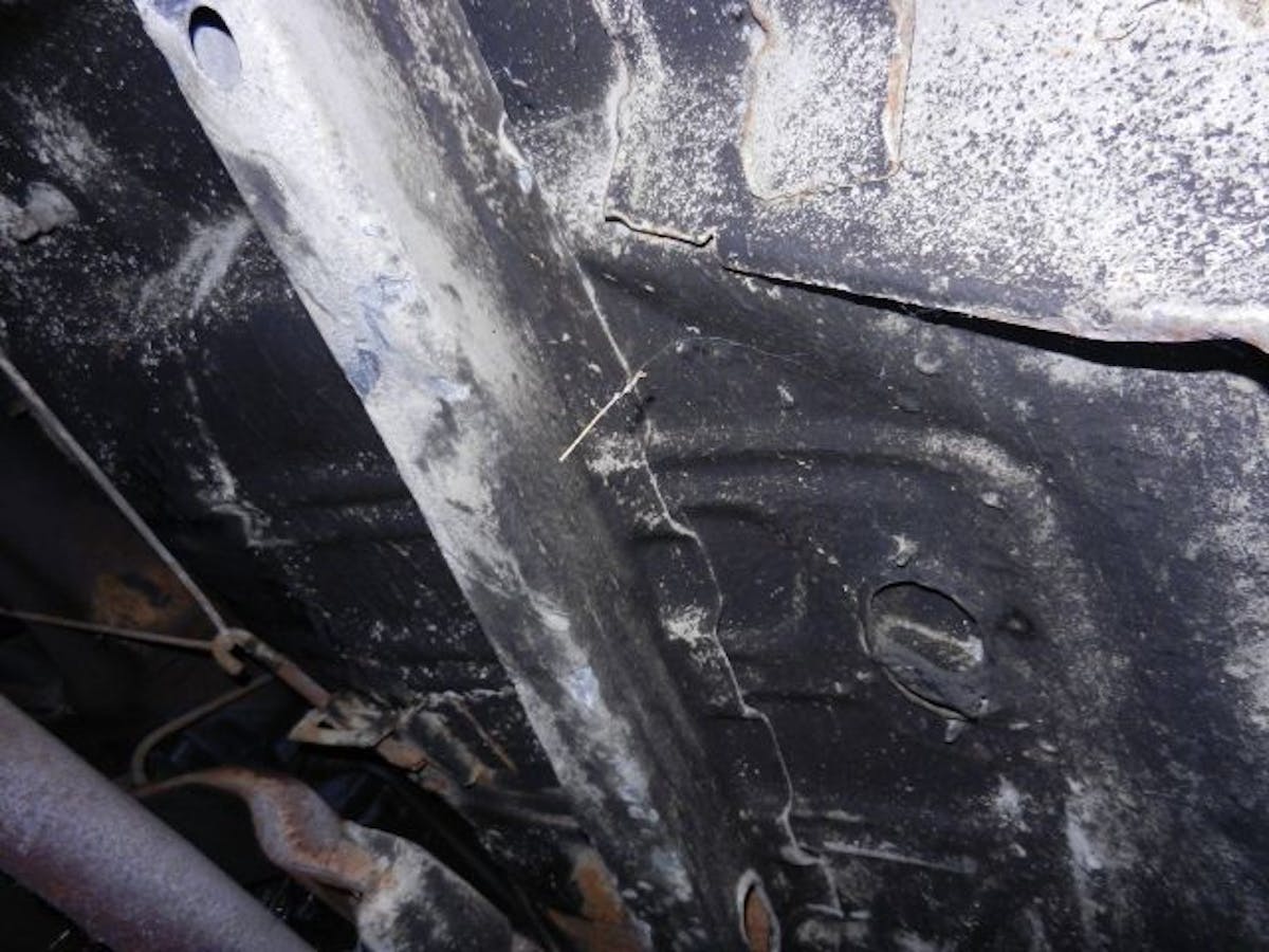 The floorpans are in surprisingly great shape. 