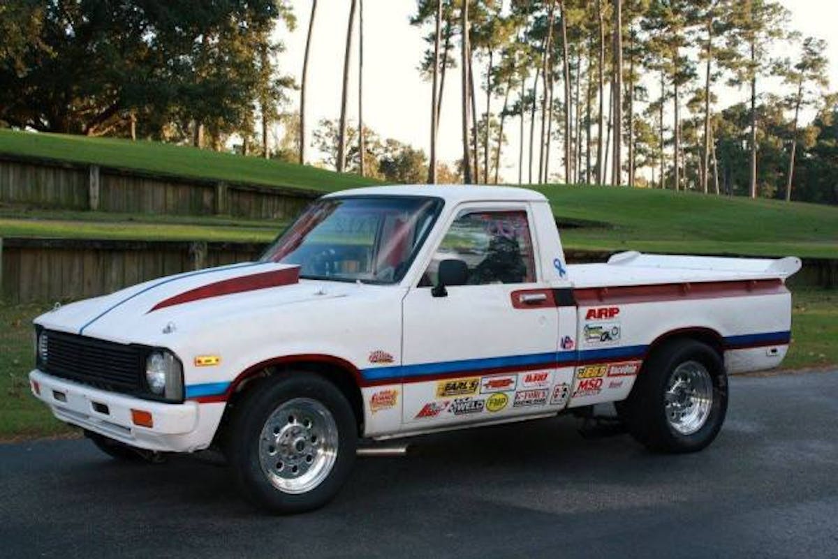 954520_576284629120584_590655959_n