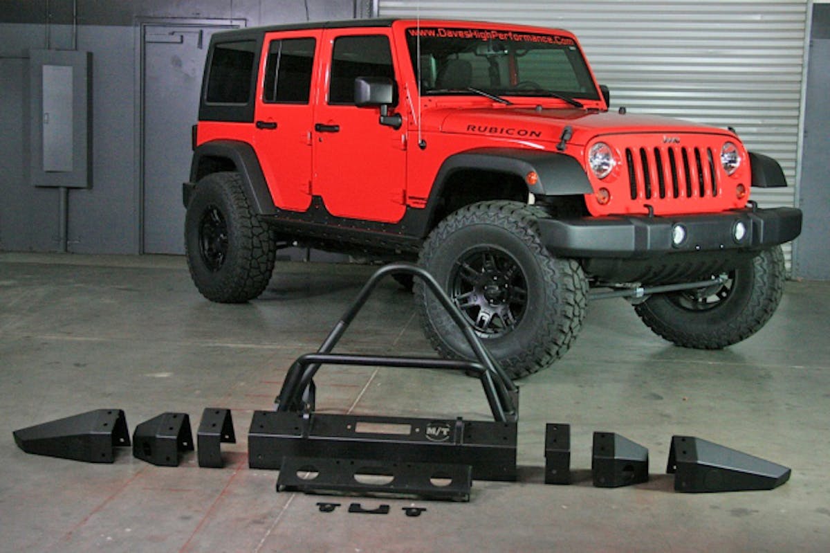 mt-metal-series-bumpers-give-jeep-much-tough-look1