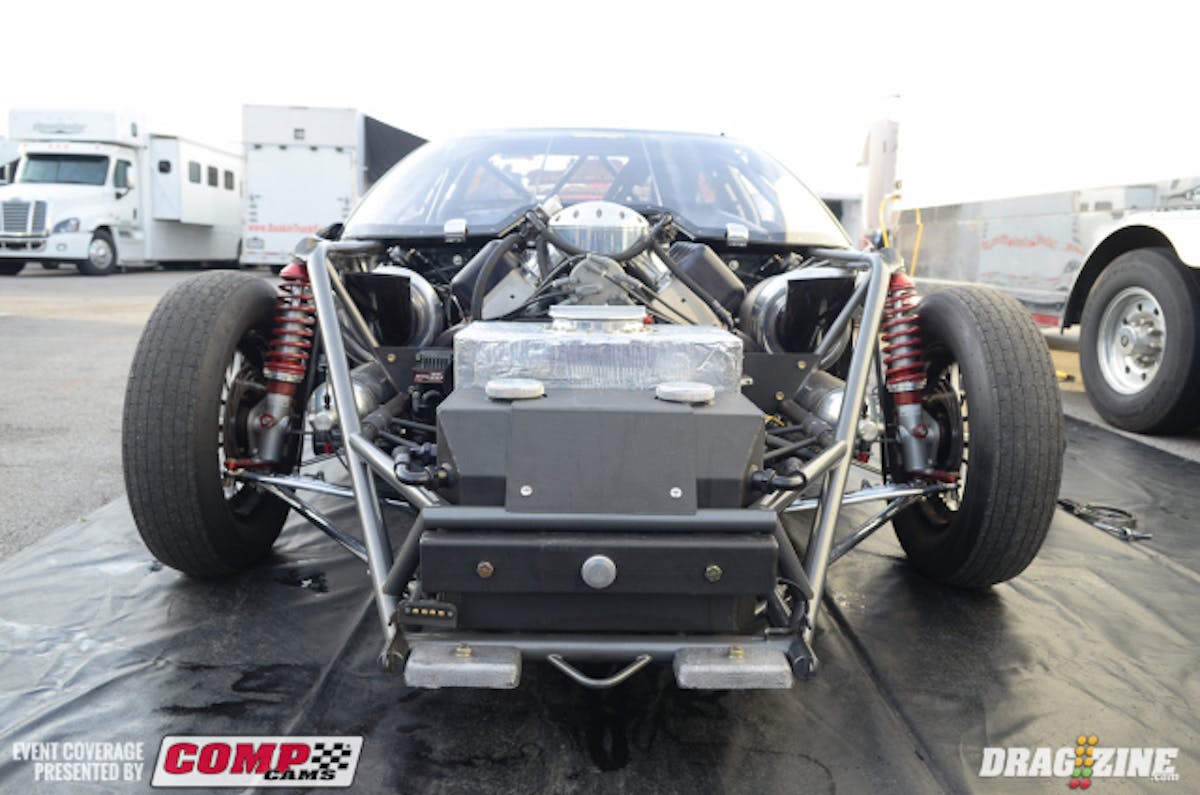 Keith Berry finds himself in the catbird seat in the Radial Wars points standings, leading Mark Woodruff by 70 points. But with 225 points available each round, Woodruff and DeWayne Mills certainly aren't out of it. Berry is very to-the-point about his intentions with the points battle however, saying "I'll just win the thing and get it over with."