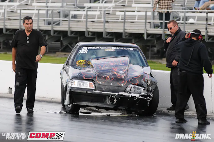 In the second session of Radial Wars qualifying, Enzo Pecchini billed the hides at the hit and became a passenger as the car took an abrupt turn, tagging the wall nose-first. The damage appears to be largely cosmetic, but it may put an end to Pecchini's weekend.