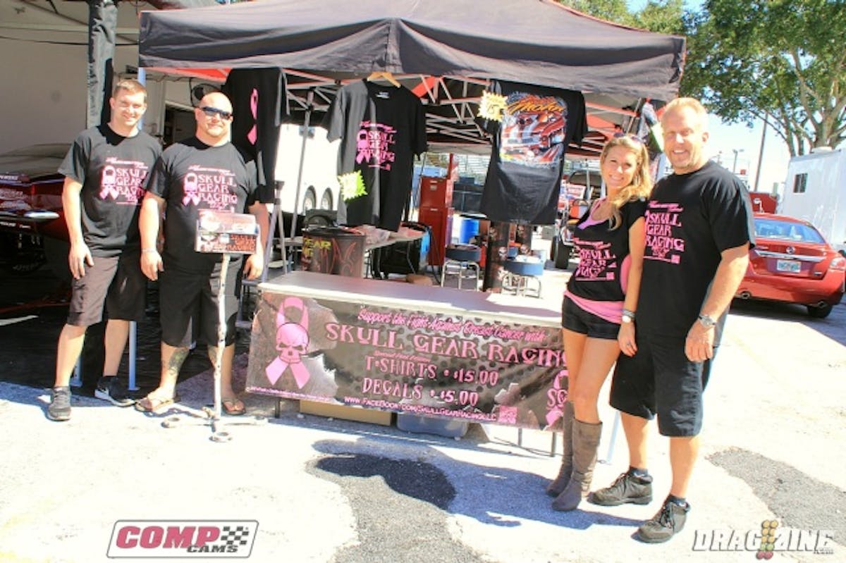 Chuck Moan was testing with the Northeast Outlaws recently and ran into a bit of luck winding up in the final round with Angela Ray getting some very good data on the way. This weekend that are sporting Susan G. Comen colors to show they support for breast cancer awareness and have merchandise in the pits where 50% of sales will be donated to the foundation.