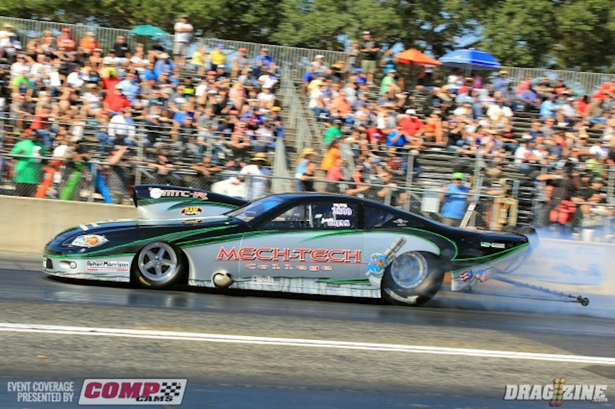 Isaoas Roja (shown) and George Williams both made runs in the 6.0 range and will advance to round two.