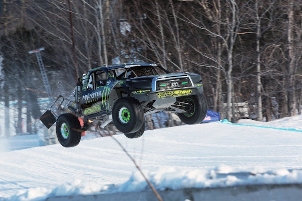 flame-on-johnny-greaves-turns-up-the-heat