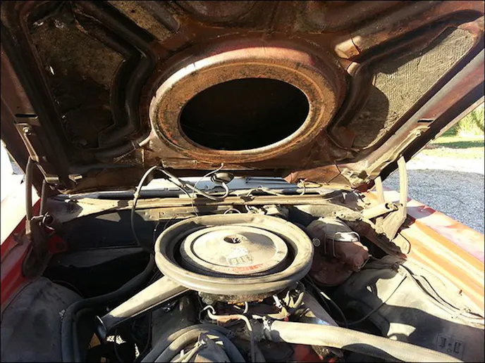 The Chevelle's 375 Horsepower 396 power plant is capable of blasting the Chevelle to 60 MPH in 6 seconds.