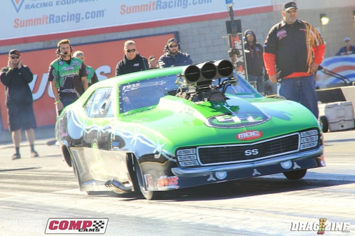 Eric Latino put his Camaro out on front of the Malicoat Brothers Cuda takign the win and movign on to round two to face off with Michael Biehle II.