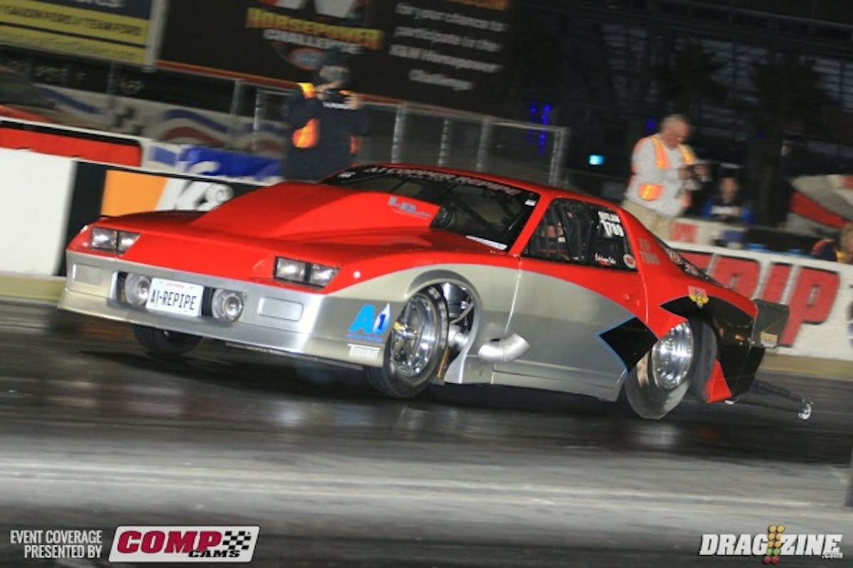 Enrique Soto took a loss to Doug Sikoro who did not cross the scales for a DQ putting Soto up against Mike Murillo in the semi finals of Magnafuel Outlaw 10.5.