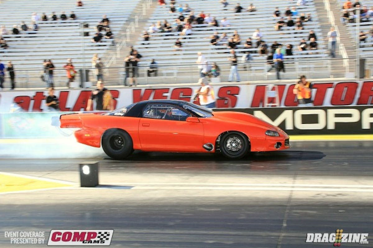 Roger Holder is now officially number one qualifier in Procharger Pro Radial with a 6.27 at 240 MPH. The car was built by Darren Breaud from B&B race Cars and purchased from Chris Daniels and converted to a twin turbo combination. He ran a stellar 6.19 at 240 last night but was in the Pro Mod shootout testing. both runs are well under the current drag radial quarter mile record currently held by Kevin Fiscus at 6.483 at 236.51 MPH set at the MIR World Cup in 2012.