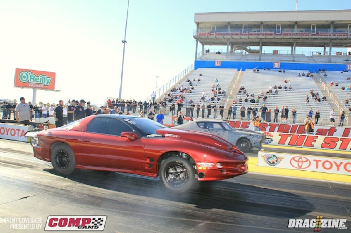 Brian Manski (near lane) paired up with Team Wolfpack's Brandon McBride making for an interesting match. Manski landed eleventh with a 8.03 at 179 while McBride put his home built 74 Skyline in sixth with a 7.09 at 203 MPH.