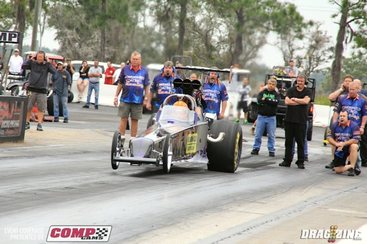 Open Outlaw had some good racing with Mark McElwee and Eric Floyd first out. McElwee was off pace with a 4.32 at 186, pedaling after some shake early in the run.