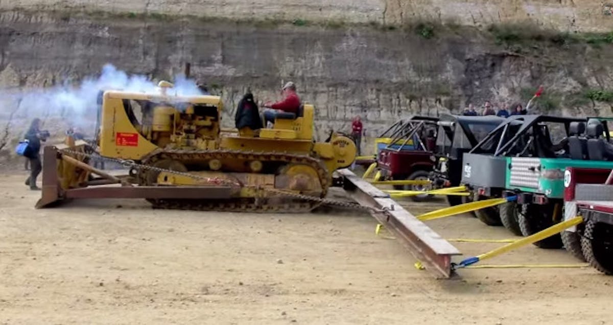 Caterpillar vs 20 Toyotas-1