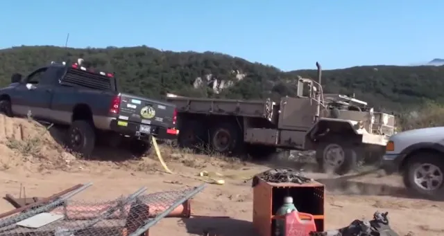 How Not Use Tow Strap-1