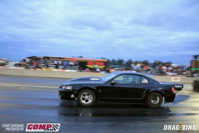The Precision Turbo/MacFab Beadlocks? metrolina Steel Outlaw 275 class had plenty of action this weekend with Barry Mitchel going numer one in qualifying with a 4.33 at 174 in his nitrous assisted Mustang. Chris Tedeschi took seventh spon on the ladder and eventually met up with Richard Reagan's 