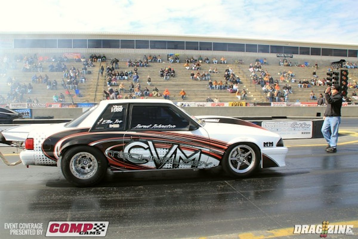 Jared Johnston earned top MPH with his third place qualifying pass running a 4.56 at 166.48 MPH. Here John Kolivas backs him up.