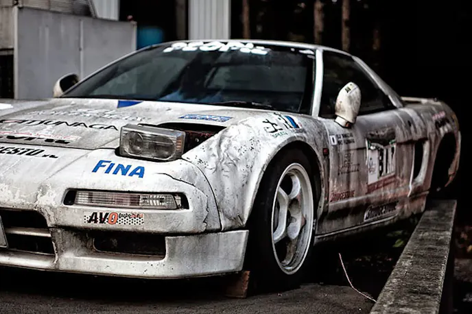 SLP’s long-tube headers feature 1.75-inch primaries and 3-inch collectors, and feature a standard, polished aluminum-ceramic thermal barrier coating inside and out. Compared to the company’s tuned-length headers, the longer, full-length design optimizes power output at higher rpm. SLP says they’re designed for a drop-in installation, too, and in our experience that’s pretty much the case.