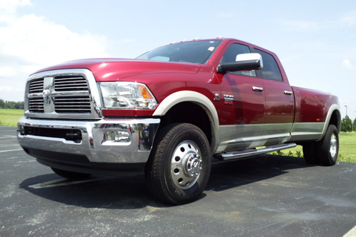 2011.5_RAM_3500_Loaded.