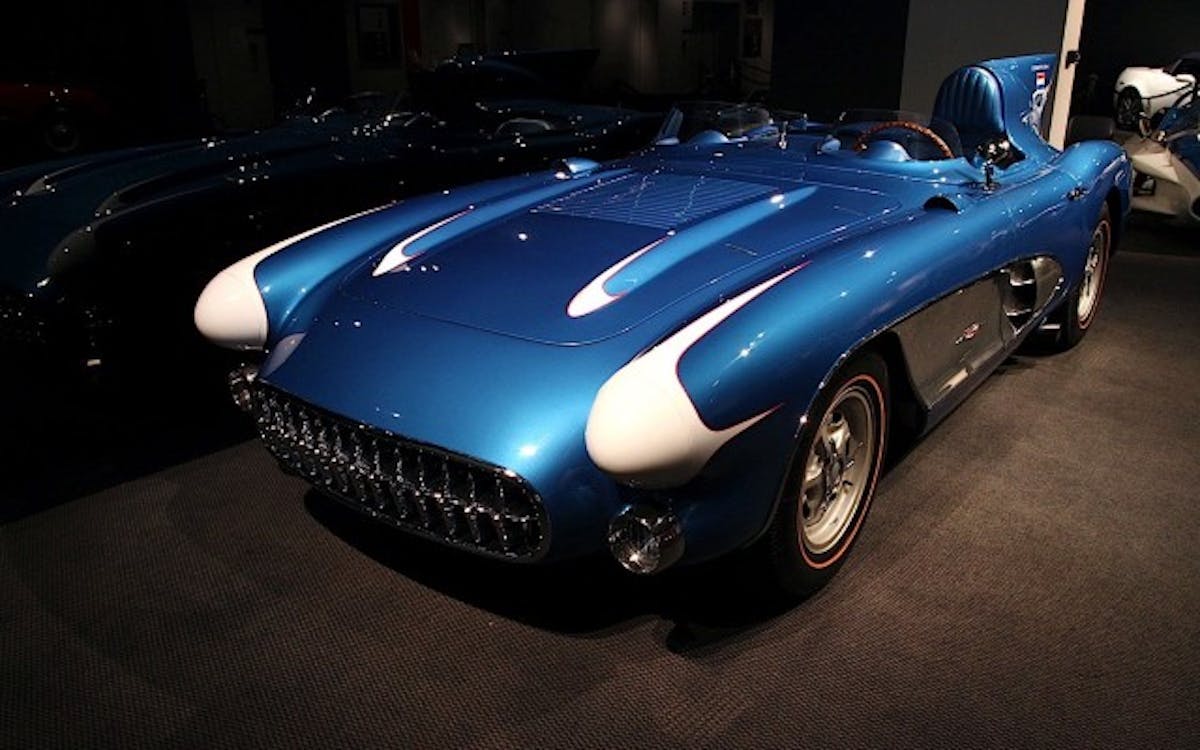 chevrolet-corvette-sr2-concept-petersen-museum