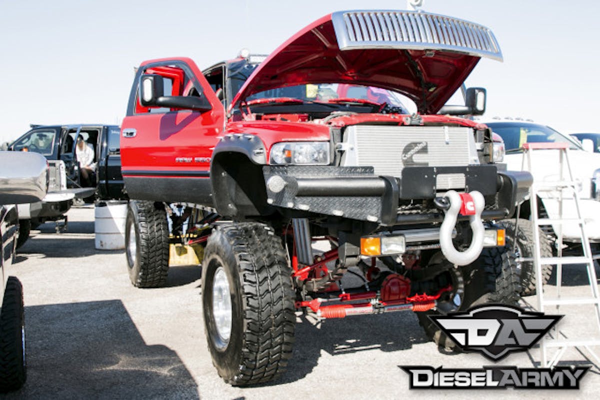 sky-high-ram-2000-dodge-2500-p-pumped-24-valve-cummins2