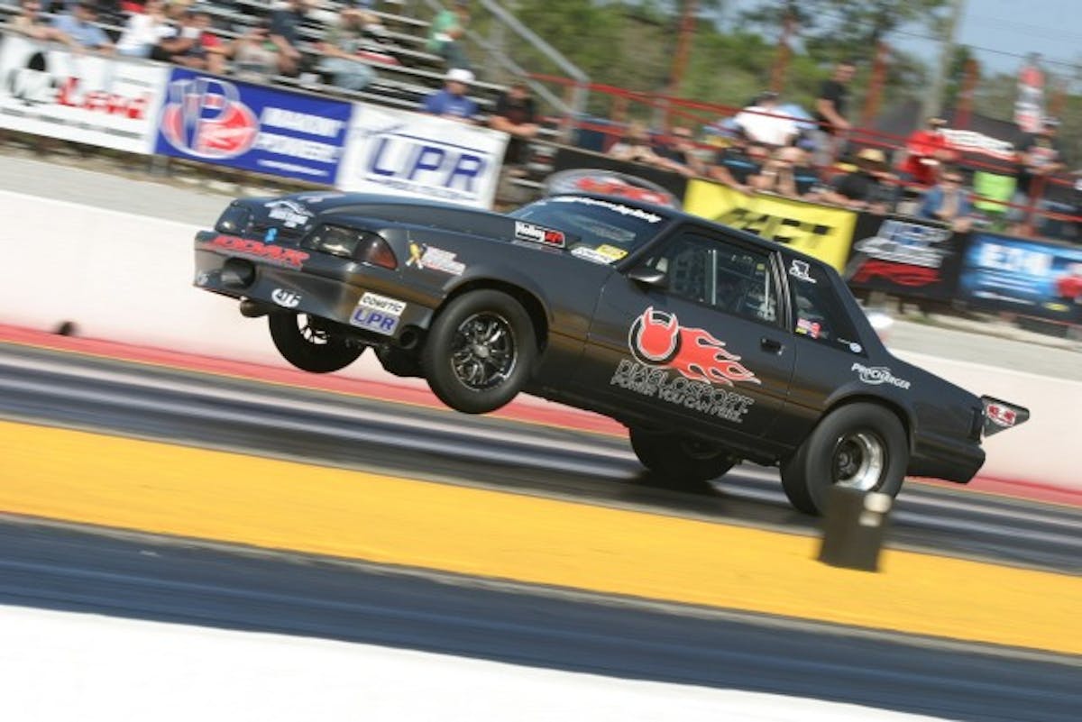 Bart Tobener's Renegade ride had a mysterious smoking issue Sunday morning, but it seems that issue was worked out. Unfortunately for Tobener, Frank Varela ran a 7.75 at 180 mph to take the semi-final round win. It's Varela vs Brian Devilbliss in the Renegade final.  