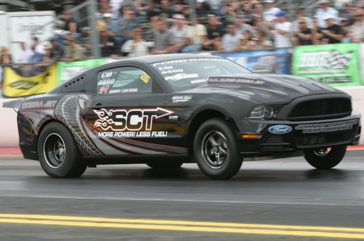 In Coyote Modified, Johnny Lightning was the only racer capable of beating part of the Hellion 3. Lightning's Cobra Jet was able to nose out Haley James with an 8.28 over James' 8.29.